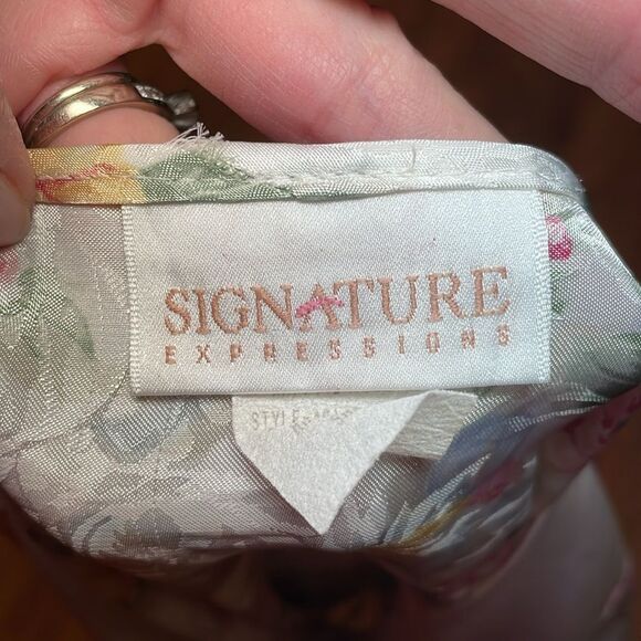 Vintage Floral Kimono-style Short Satin Robe, coquette , USA, Small - Picture 5 of 6